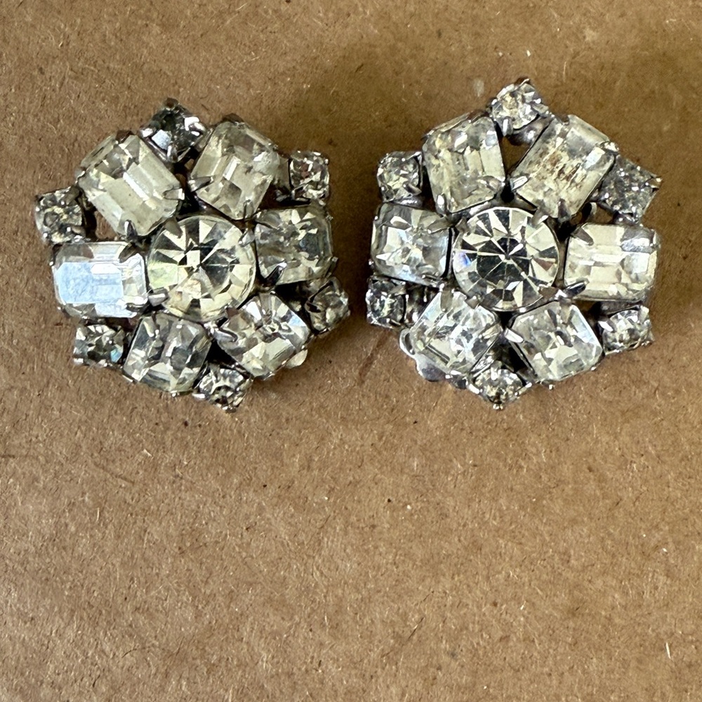 Elegant Silver Crystal clip-on Earrings